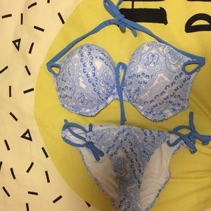 Victoria's Secret swimming suit (never wore)